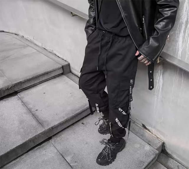 Detalle de Hello MrLin Cargo Jogger mit 6 Taschen