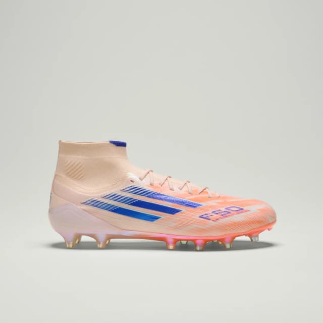 Detalle 1 de F50 Sparkfusion Elite Mid botas para césped natural y artificial
