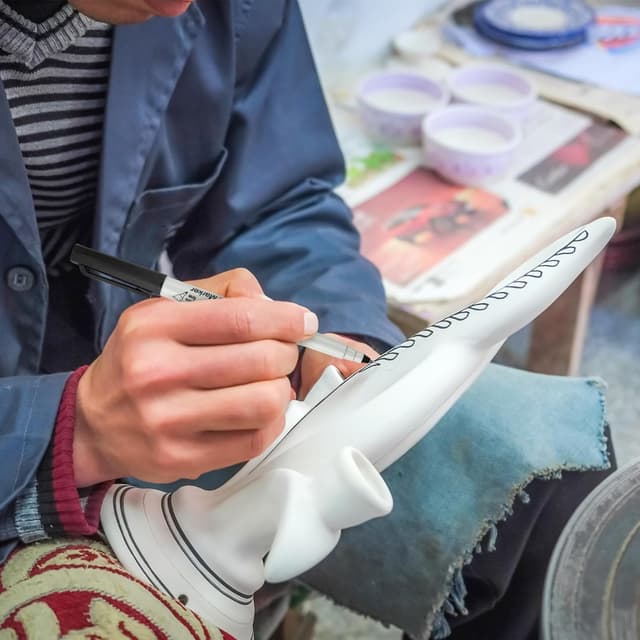 Detalle 2 de TWOHANDS Set di 12 marcatori permanenti punta ultra fine 0,5 mm (neri) 21618