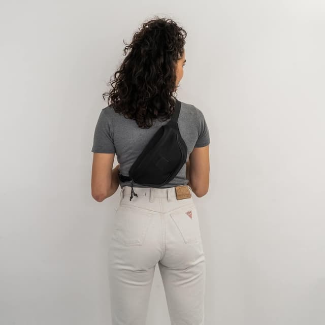 Detalle 2 de Johnny Urban Marsupio Ben idrorepellente con tasca con zip e tracolla regolabile