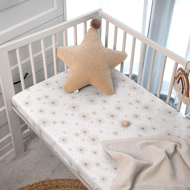 Thumbnail 6 de lulumoon 2er Pack Musselin-Spannbettlaken für Babybett & Reisebett (60x120/70x140 cm) – Gänseblümchen Weiß