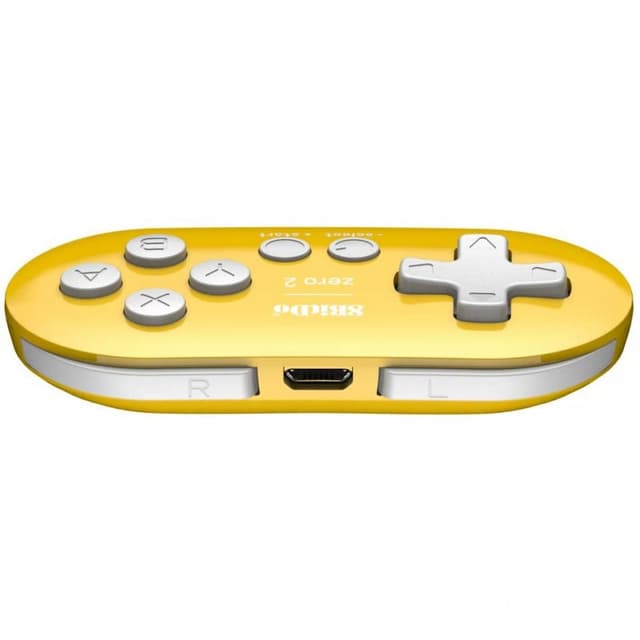 Detalle de 8BitDo Zero 2 Yellow Edition — mando compacto para Switch/PC