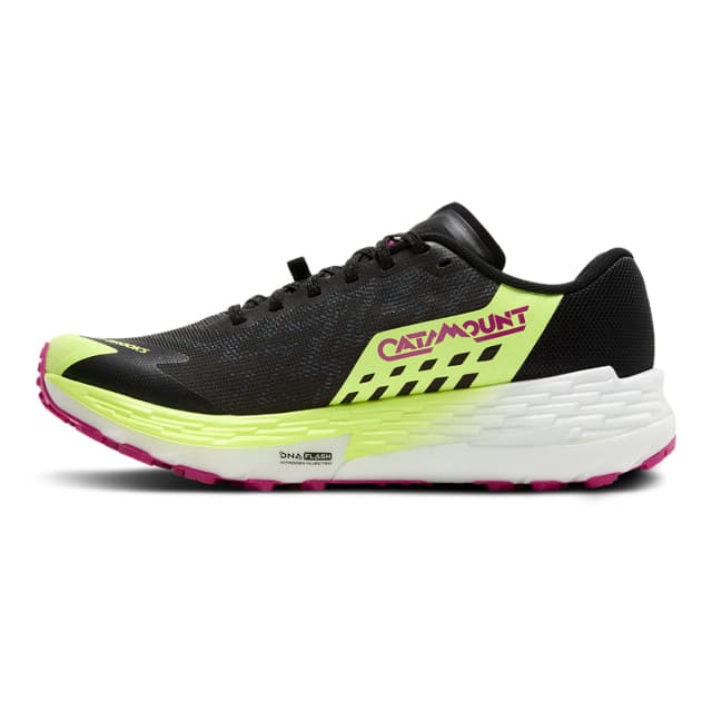 Detalle de Brooks Catamount 4 de trail running para mujer