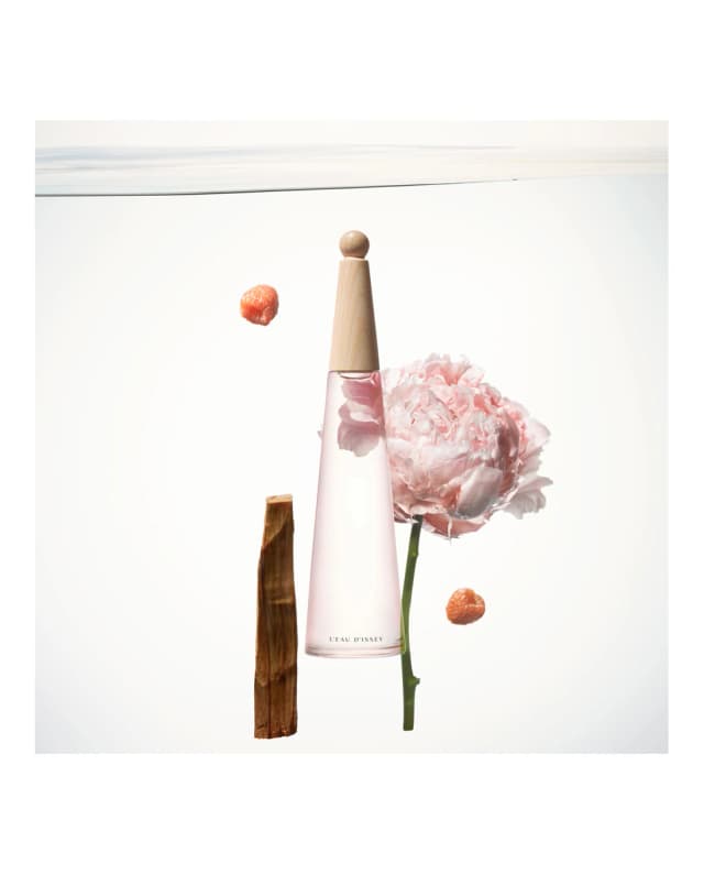 Thumbnail 2 de Issey Miyake L'Eau d'Issey Pivoine 50 ml — eau de toilette intense