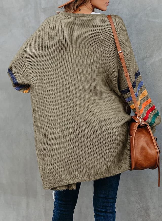 Detalle de AlvaQ women’s longline open-front rainbow striped cardigan (S–XXL)