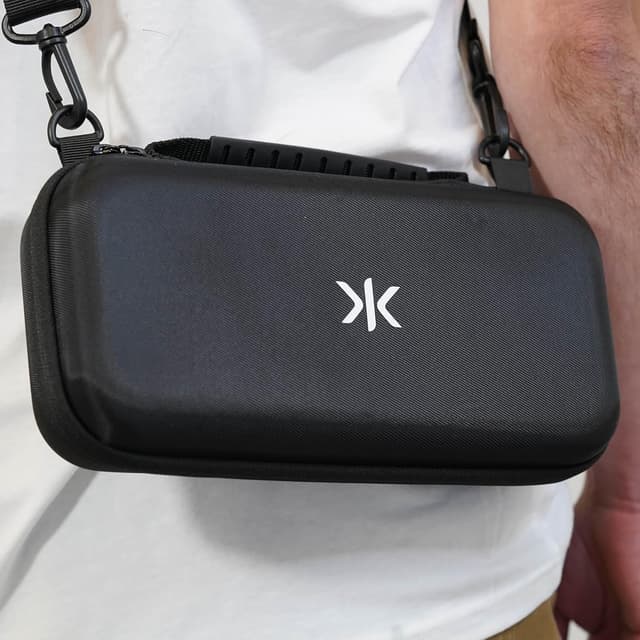 Detalle de CRKD Nitro Deck 8-slot Carry Case