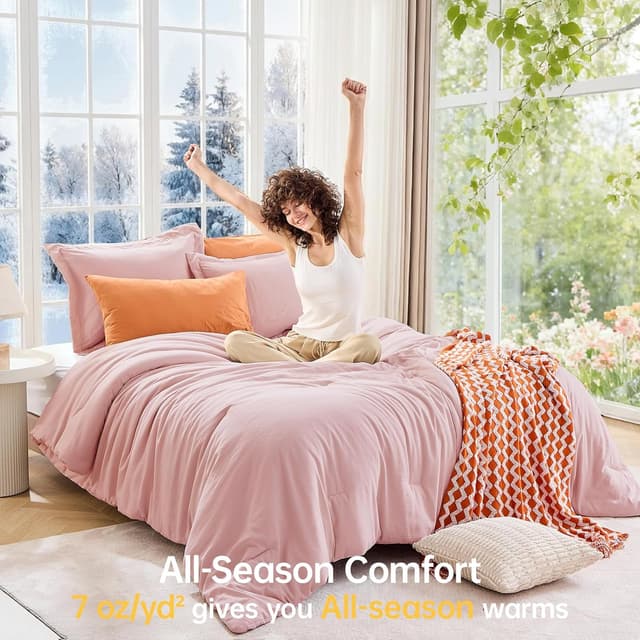 Detalle 2 de MUXHOMO Queen Comforter Set (90"x90") with Down Alternative Fill, Rose Gold, 3-Piece Lightweight Bedding