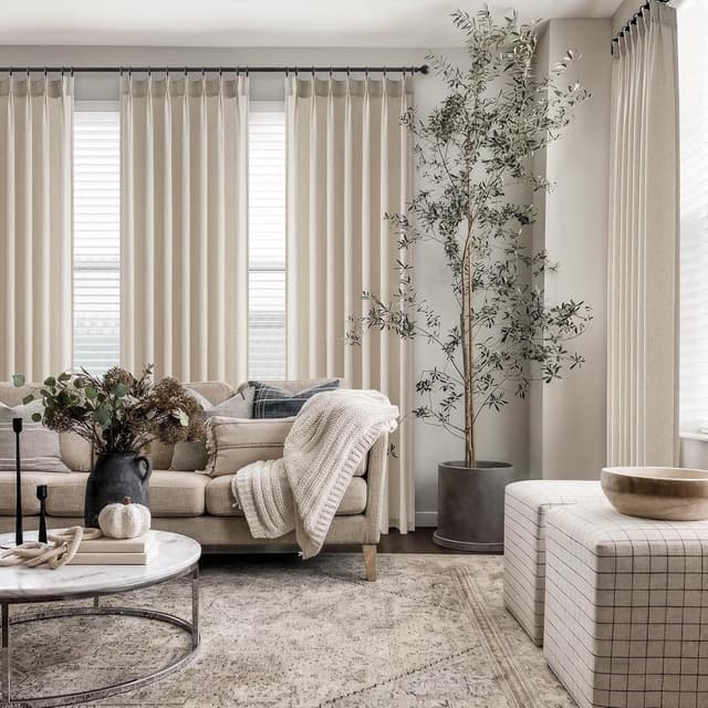 Detalle de Topfinel Oatmeal Beige Pinch Pleated Curtains (84-inch) — 2-Panel Set, Stone-Washed Linen Blend