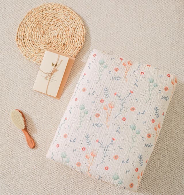 Thumbnail 1 de SUPERBE BEBE Manta Oeko Tex Minky y Muselina 🍼 75x100 cm