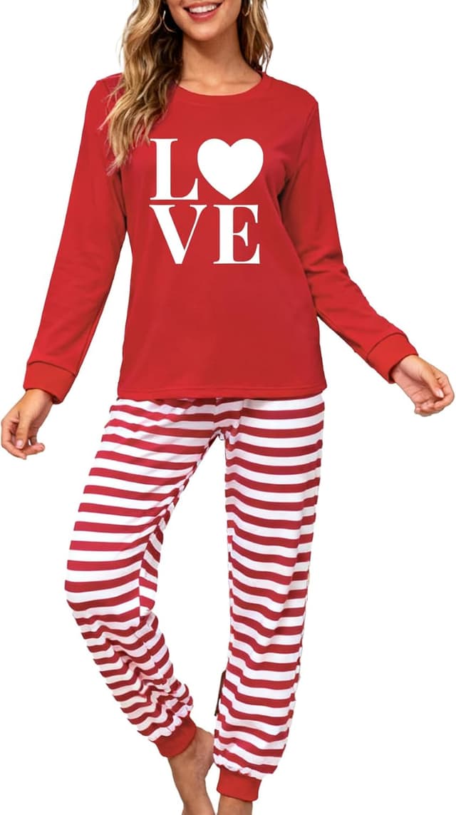 Detalle de Valentine pyjamas set, heart long sleeve