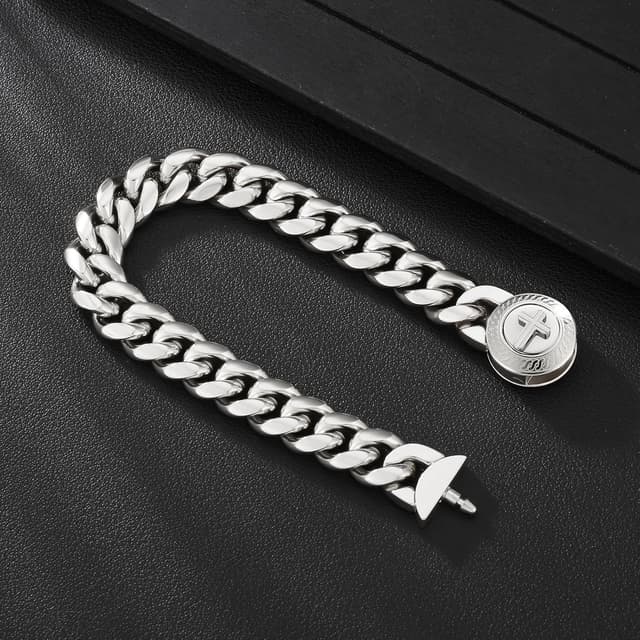 Detalle de KRKC&CO 12 mm Panzerarmband für Herren mit Löwenkopf-/Totenkopf-Verschluss, 18K Gold beschichtet, 19 cm (Cuban Link)