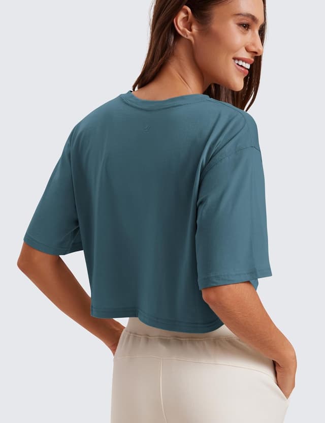 Detalle 2 de CRZ YOGA Women’s Pima Cotton Workout T-Shirt (Short Sleeve Running Crop Top)