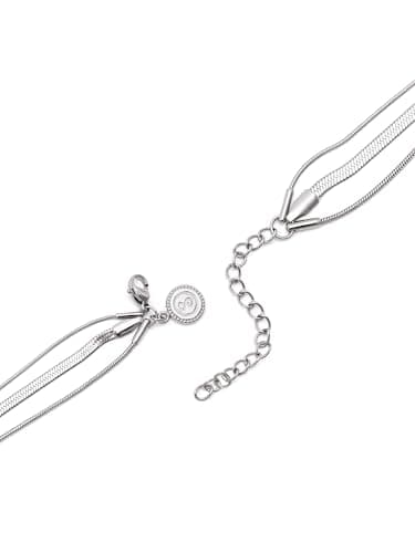 Detalle de SINGULARU Collar Maat de acero inoxidable para mujer (diseño en capas)