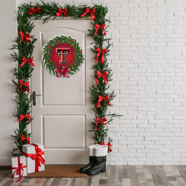 Detalle 2 de NCAA Rico Industries Shape Cut Pennant (Soft Felt, EZ to Hang) for Home Décor