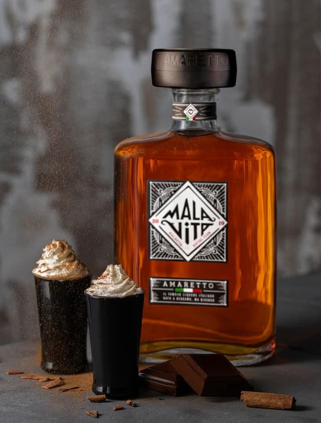 Thumbnail 5 de Malavita Licor Amaretto 700 ml 🍹