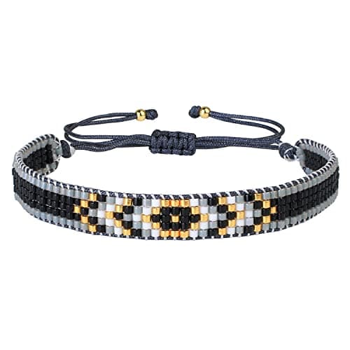 Detalle de KELITCH pulseras de cuentas de semillas con patrón envolvente para mujeres