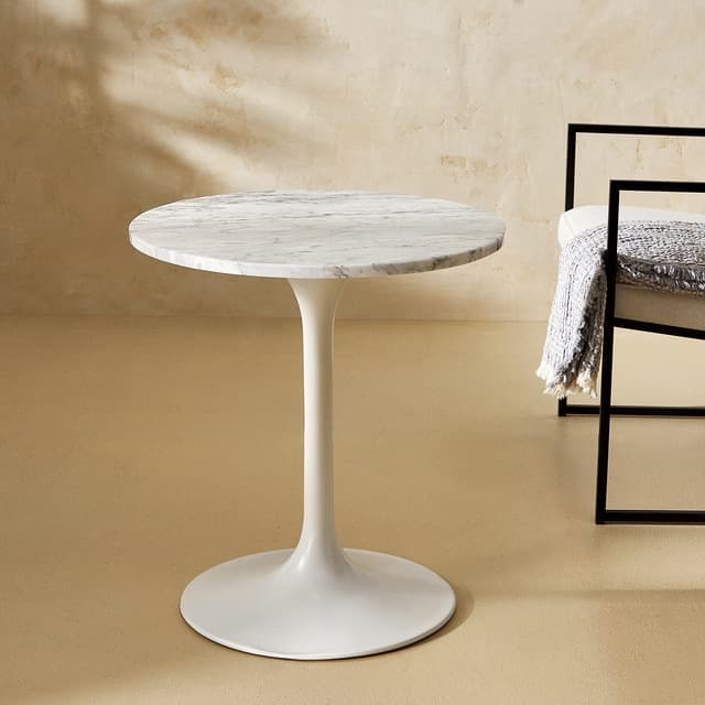 Detalle de Mesa auxiliar de mármol Icon Room 📐
