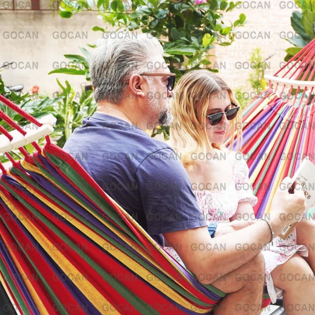 Detalle 2 de GOCAN amaca per 2 persone 220 x 160 cm in tela e cotone con barra, rossa (carico fino a 300 kg)