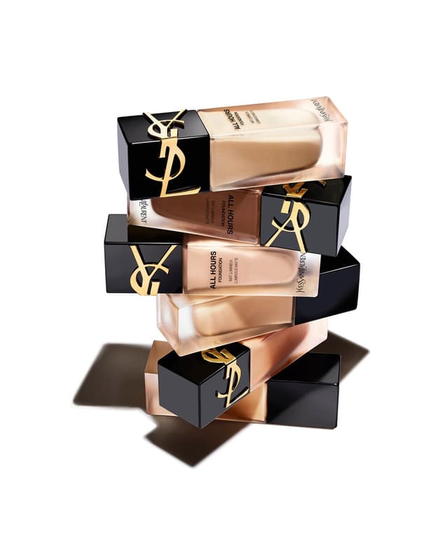 Thumbnail 2 de Yves Saint Laurent Encre de Peau All Hours, base de maquillaje