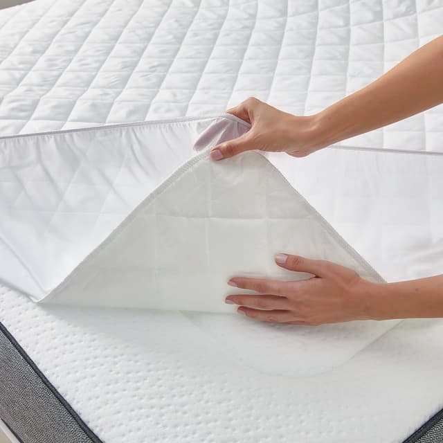 Detalle 2 de Pikolin Baby ✨ Protector Colchón Bebé Impermeable y Transpirable