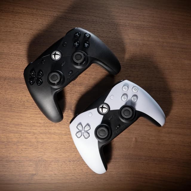 Detalle de Hyperkin The Competitor Wired Controller (Officially Licensed) for Xbox Series X|S, Xbox One & PC — White