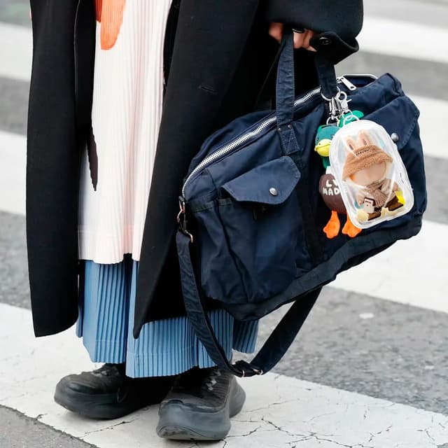 Thumbnail 3 de LTHERMELK Have a Seat 6.1in protective case