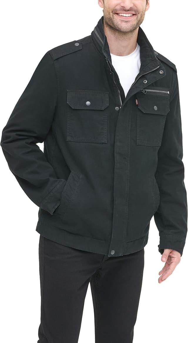 Detalle de Levi's Washed Cotton Military Jacket men’s jacket