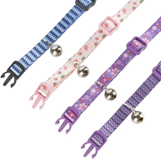 Detalle de YUDOTE Cat Collars (Pack of 2) – Pink & Purple printed quick-release collars with removable bell