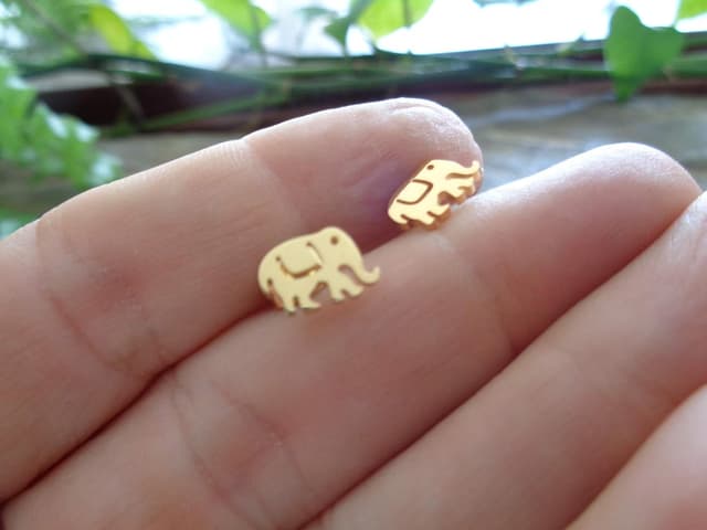 Thumbnail 6 de Indischer Elefant Gold Ohrstecker aus Edelstahl