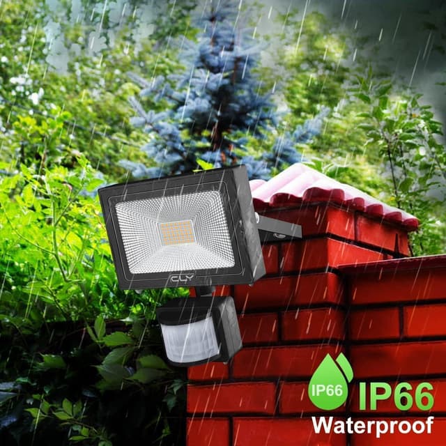 Detalle de CLV 35W Plug-in Security Lights with Motion Sensor (UK Plug, IP66) – 3000 Lumens 2700K Warm White