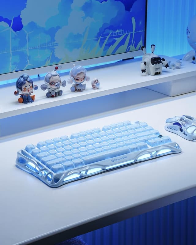Detalle 2 de GravaStar Mercury K1 75% Gaming-Tastatur (Aluminium, Hot-Swap, Lineare Schalter) – Eisblau