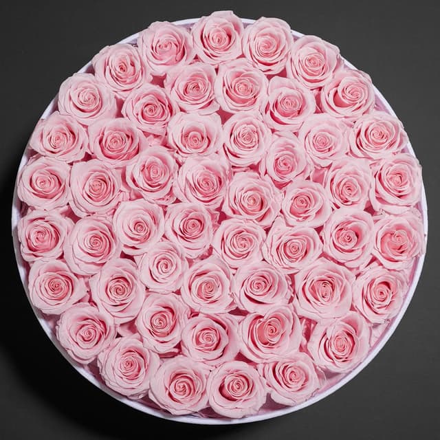 Detalle de 50 Piece Roses in a Velvet Box preserved flowers (Pink) for birthday and gift giving