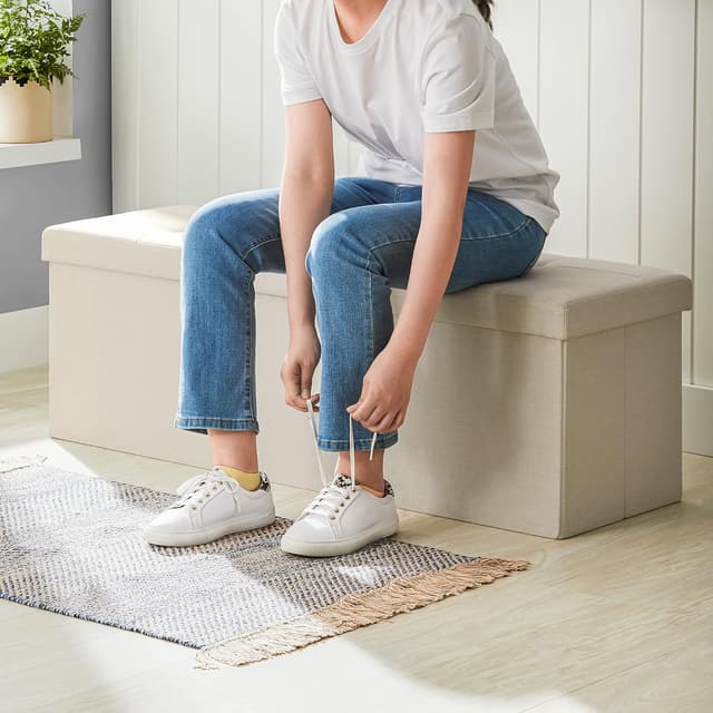 Detalle de SONGMICS MAZIE LSF77BE cassapanca pouf contenitore pieghevole 38 x 110 x 38 cm bianco crema, portata 300 kg