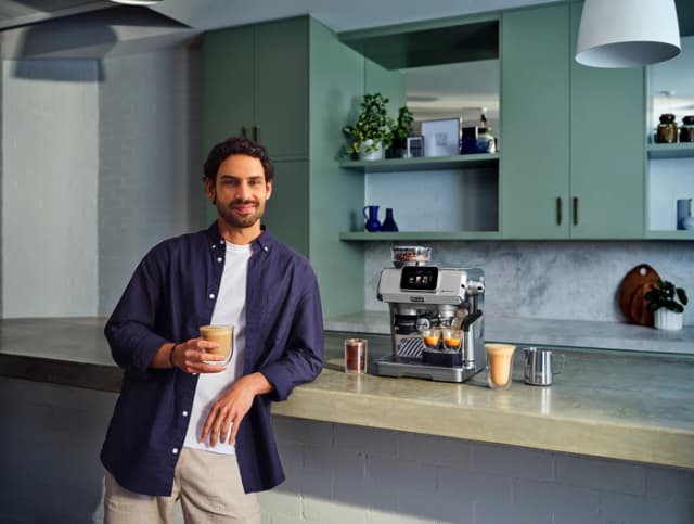 Detalle 2 de De’Longhi La Specialista Touch EC9455.M für Kaffee