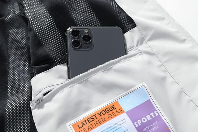 Detalle de MOERDENG Women’s Waterproof Lightweight Rain Jacket (Hooded Softshell Windbreaker)