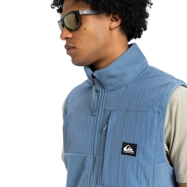 Detalle 2 de Quiksilver Clean Coast Gilet: chaleco de hombre de outdoor con Warmflight