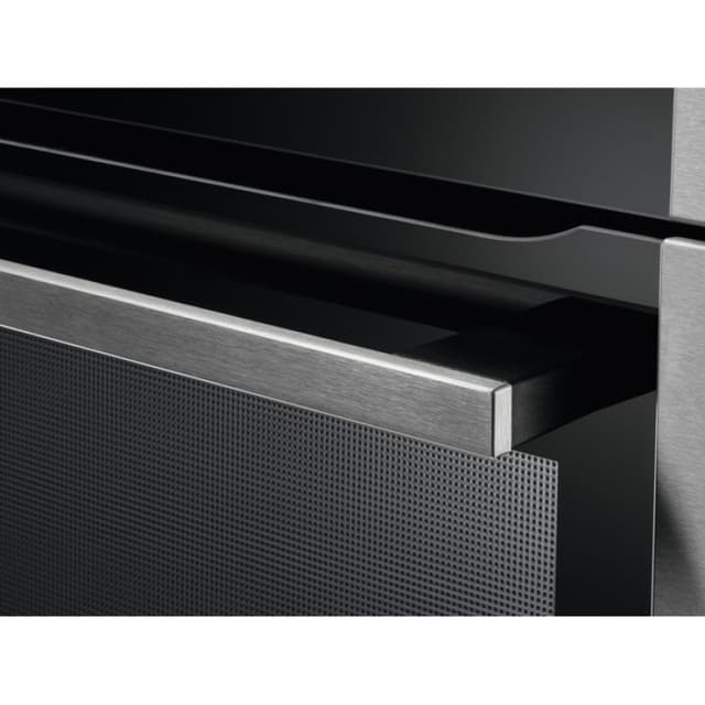 Detalle de AEG Serie 7000 Steamcrisp BSS578271M horno pirolítico