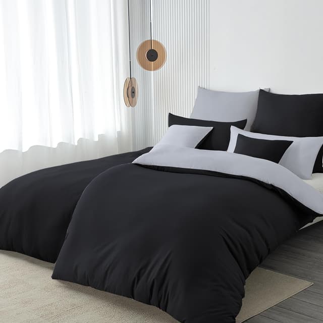 Detalle de Nesture Bettwäsche 135x200 (4-teilig) Schwarz/Grau aus Microfaser, wendbar & bügelfrei