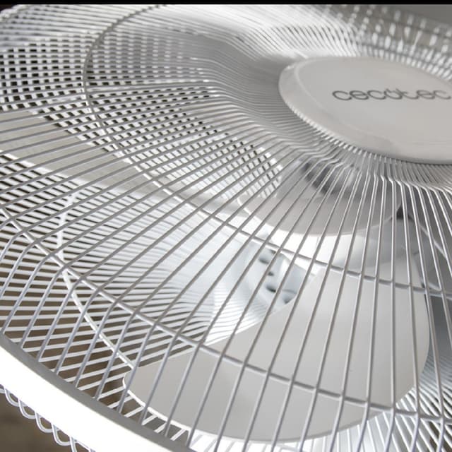 Detalle 1 de Cecotec EnergySilence 1010 Ventilador de pie 🌀