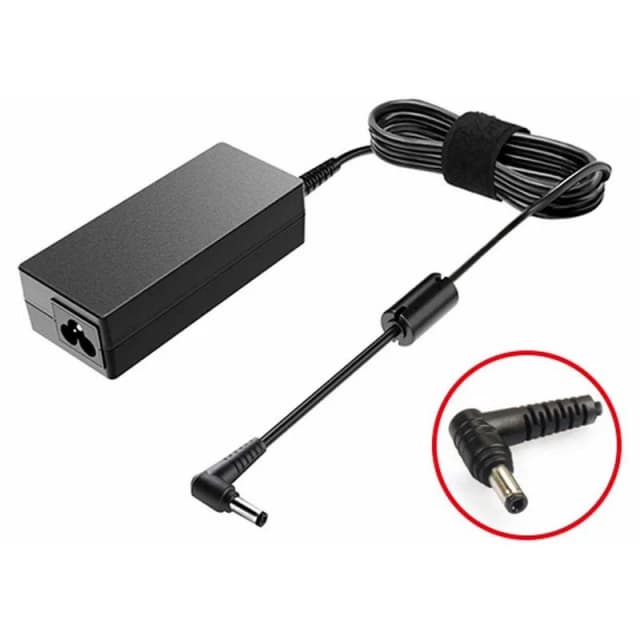 Detalle de Cargador para portátil Asus 19V 3.42A 65W (OEM) con cable de alimentación