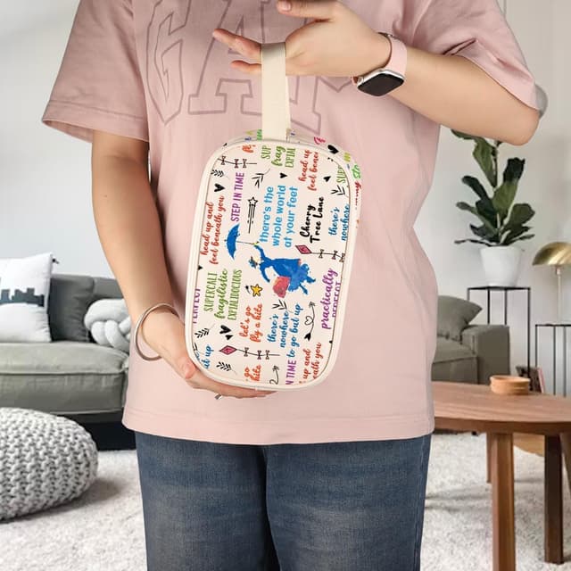 Detalle de Mary Poppins Musical Tote Bag (merch with quote) – 33 x 22 cm polyester everyday carry