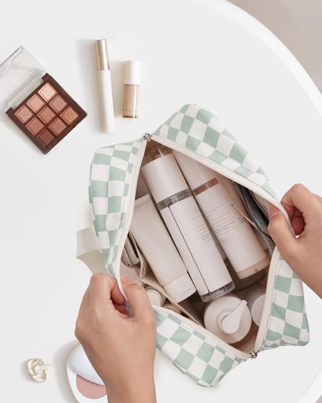 Thumbnail 2 de Full Size Toiletry Bag 30x20x12cm