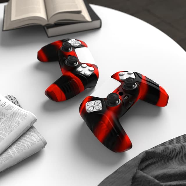 Detalle 2 de PlayVital PS5 protective case 1 pair grips