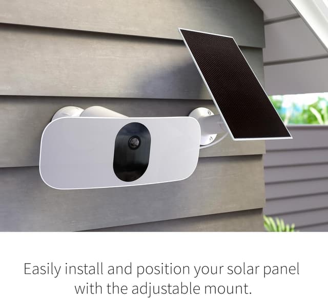 Detalle de Arlo Solar Panel Charger (White) — Arlo Certified Weather-Resistant Charger for Select Arlo Cameras & Floodlights