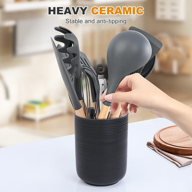 Detalle de DoocliB Küchenutensilienhalter aus Keramik (10 x 13,5 cm) – Besteckhalter für Löffel, Gabeln & Spatel, Schwarz