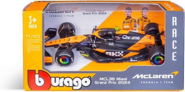 Detalle 2 de Bburago F1 Formula 1 McLaren MCL38 (2024) Norris 1:43 die-cast model car replica