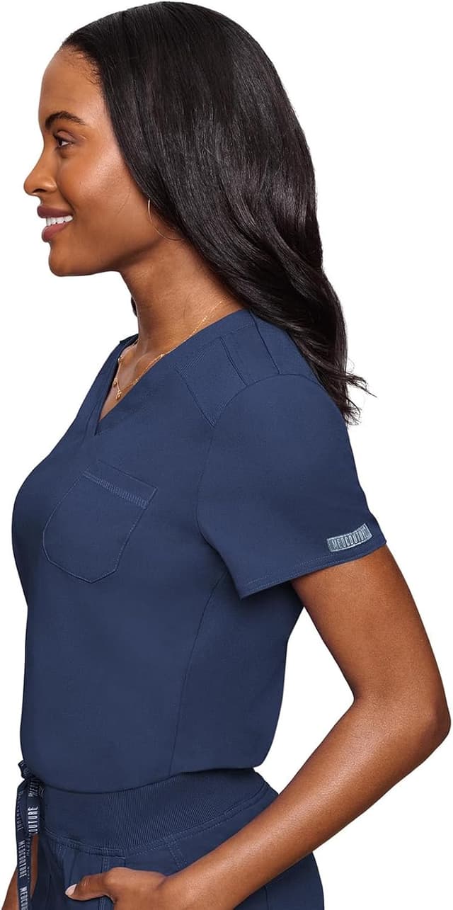 Thumbnail 4 de Med Couture MC7448 V-Neck Scrub Top