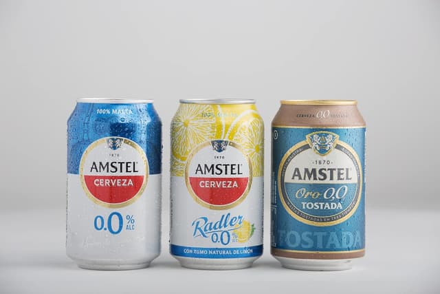 Detalle 2 de Amstel Oro 0,0 Cerveza Tostada Sin Alcohol - 24 Latas 🍺