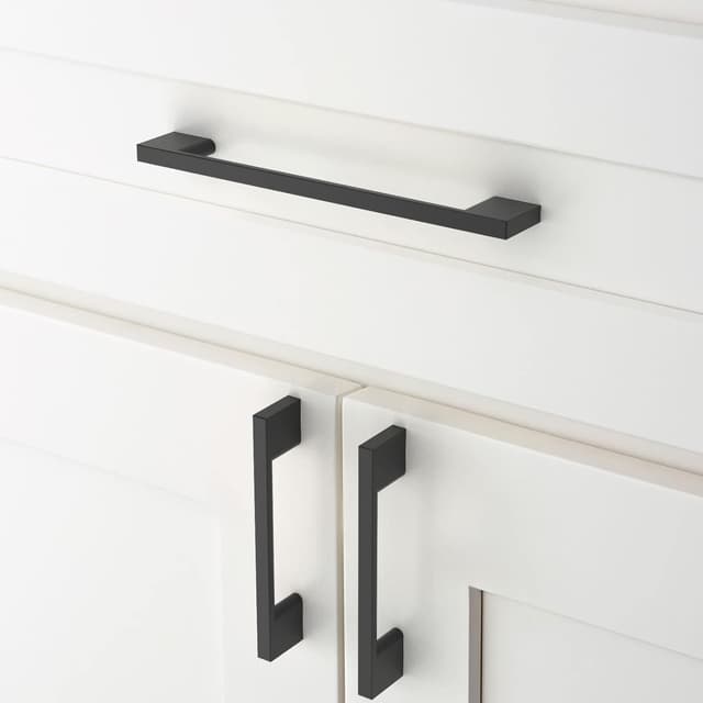 Detalle de Amerdeco confezione da 10 maniglie per mobili cucina con distanza fori 160 mm, nero UK0035