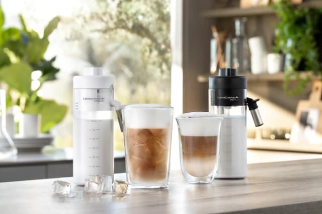 Thumbnail 6 de Delonghi Eletta Explore ECAM450.65.G Eiskaffee-Funktion